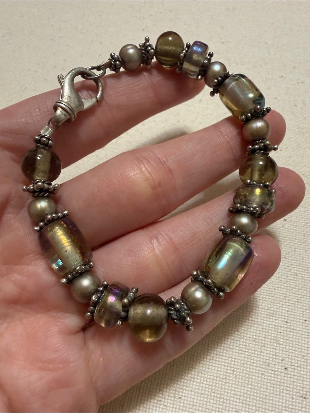Sterling Silver 925 Iridescent Olive Glass Bead Bracelet 7.5’ long